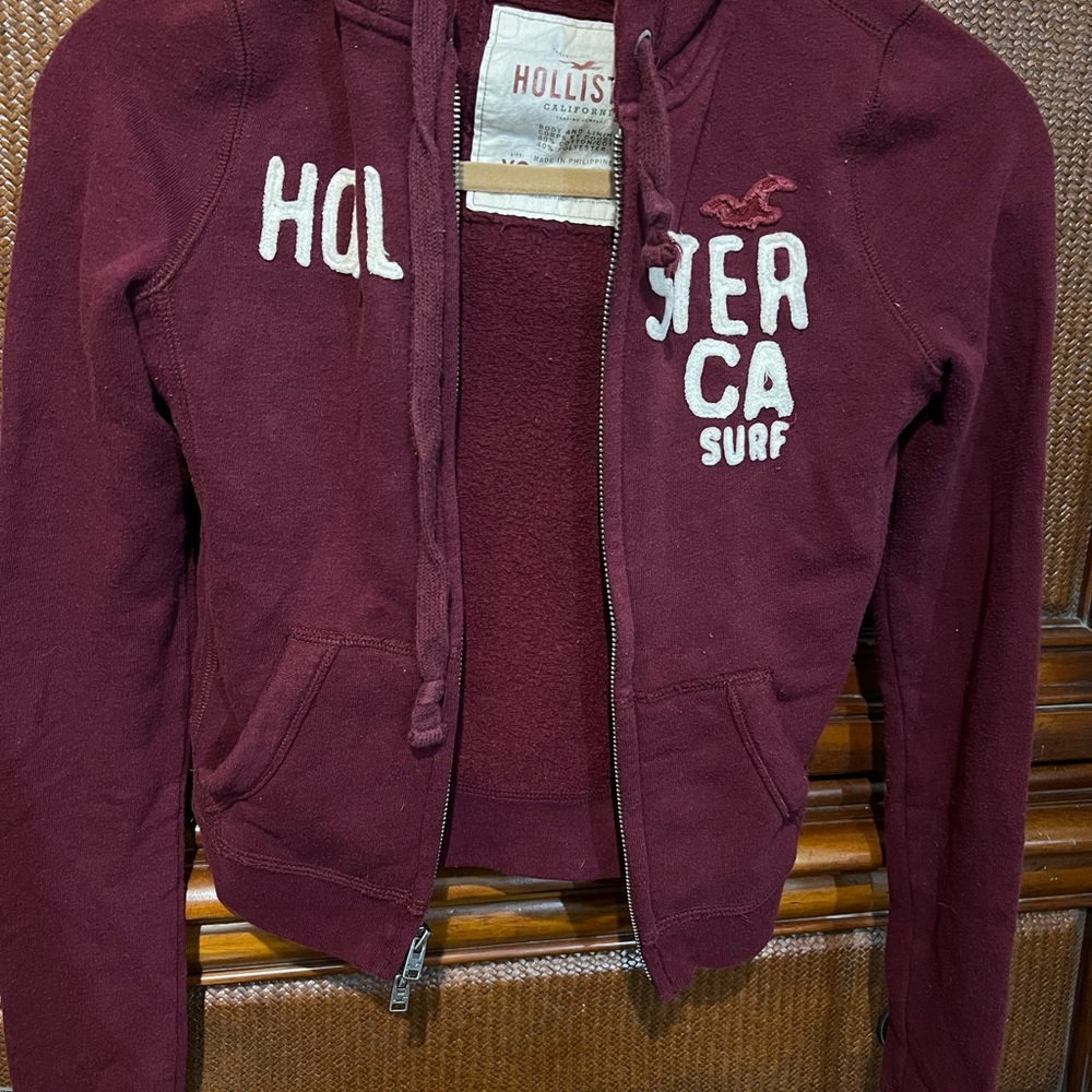 Ladies juniors maroon jacket